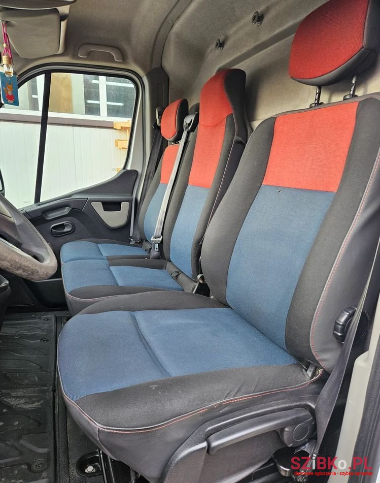 2014' Renault Master photo #4