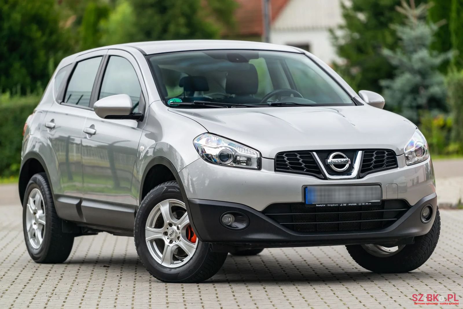 2011' Nissan Qashqai photo #1