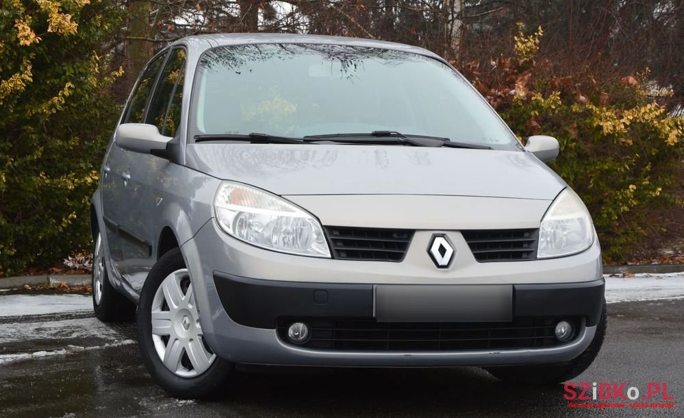 2005' Renault Scenic 2.0 16V Privilege photo #1