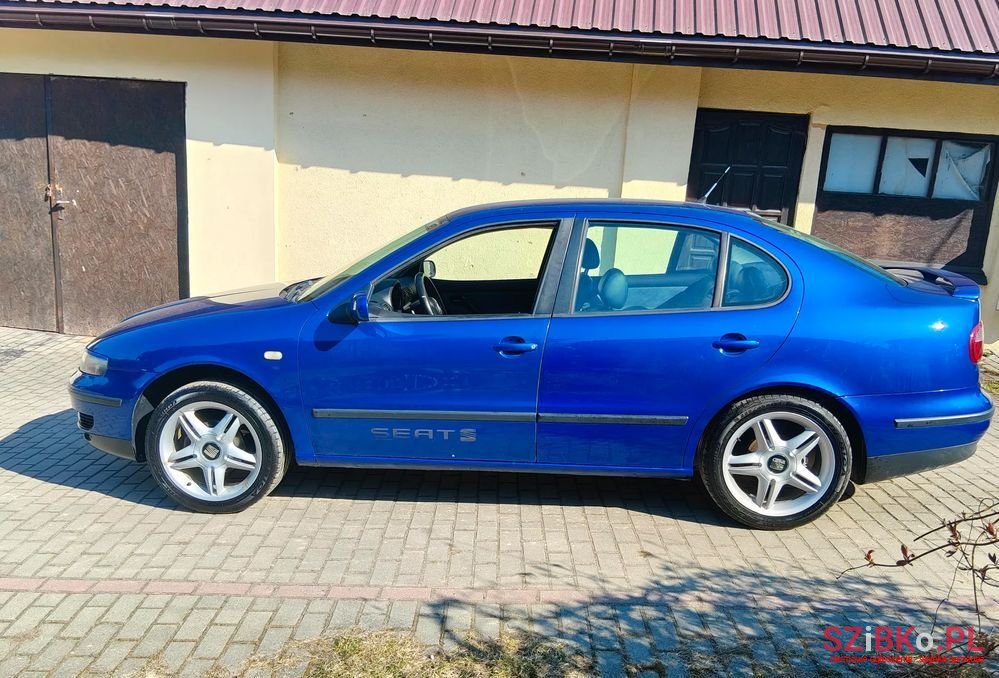 1999' SEAT Toledo photo #2