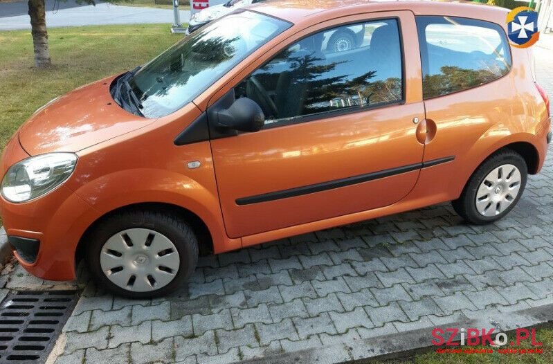 2009' Renault Twingo photo #2