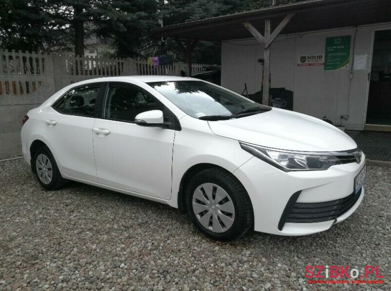 2017' Toyota Corolla photo #1