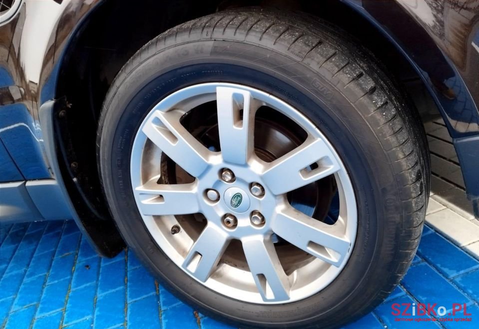 2009' Land Rover Range Rover Sport photo #4