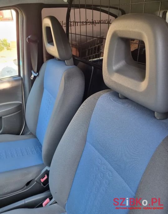 2011' Fiat Panda photo #5