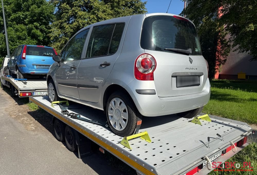 2006' Renault Modus photo #2