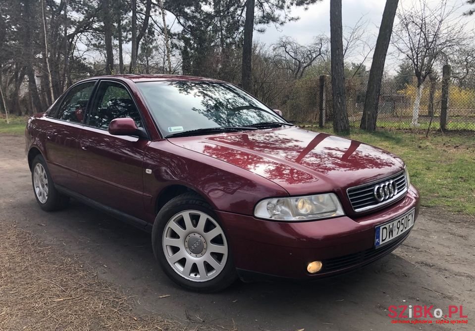 2000' Audi A4 photo #2