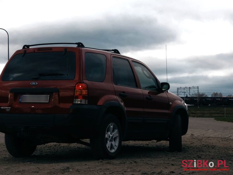 2004' Ford Maverick 3.0 V6 Limited photo #5