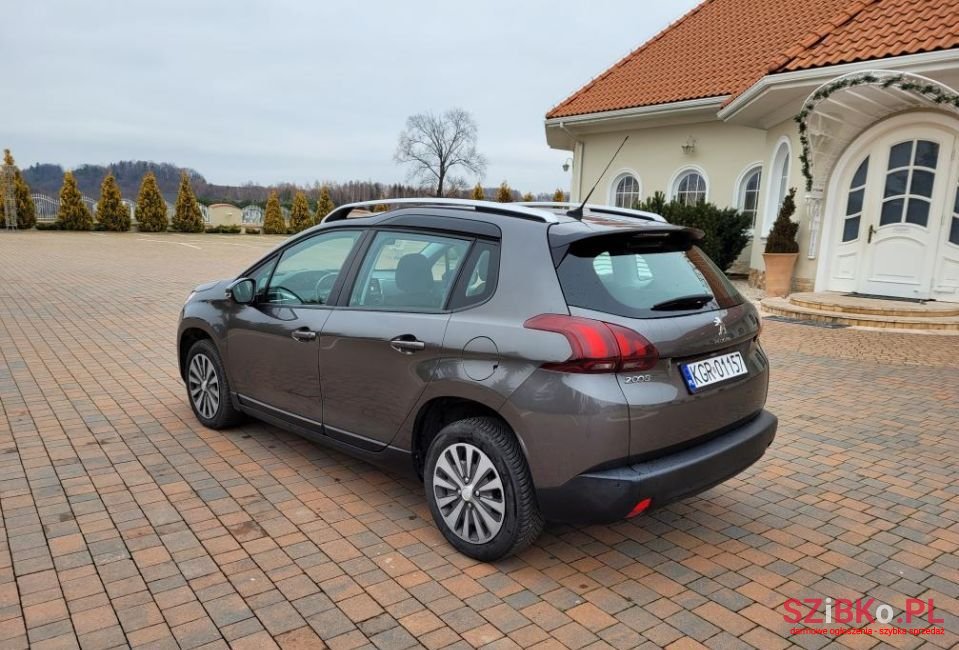 2018' Peugeot 2008 photo #5