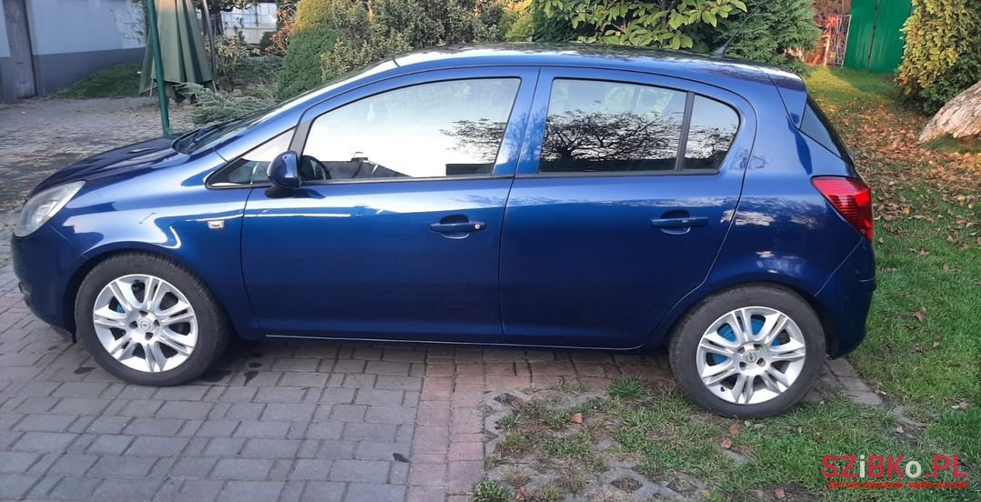 2008' Opel Corsa photo #1