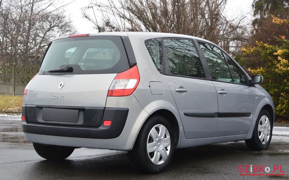 2005' Renault Scenic 2.0 16V Privilege photo #4