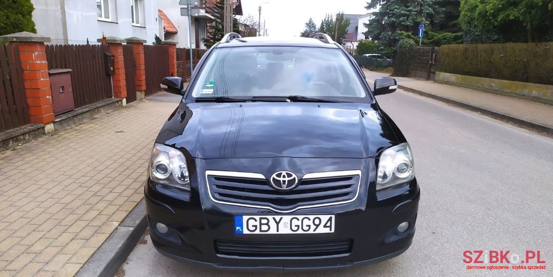 2007' Toyota Avensis photo #3