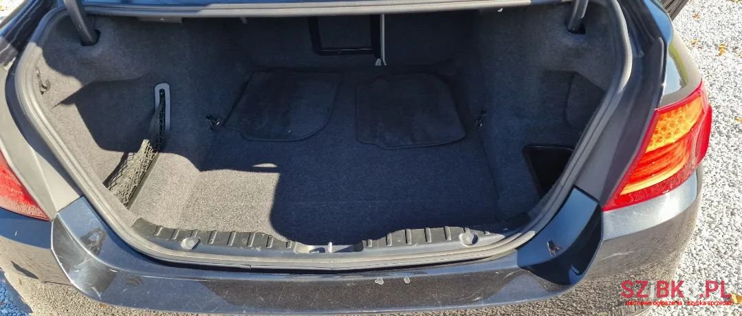 2011' BMW Seria 5 photo #4