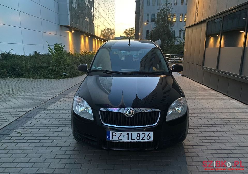 2006' Skoda Roomster photo #2