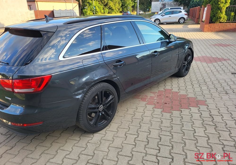 2016' Audi A4 photo #4