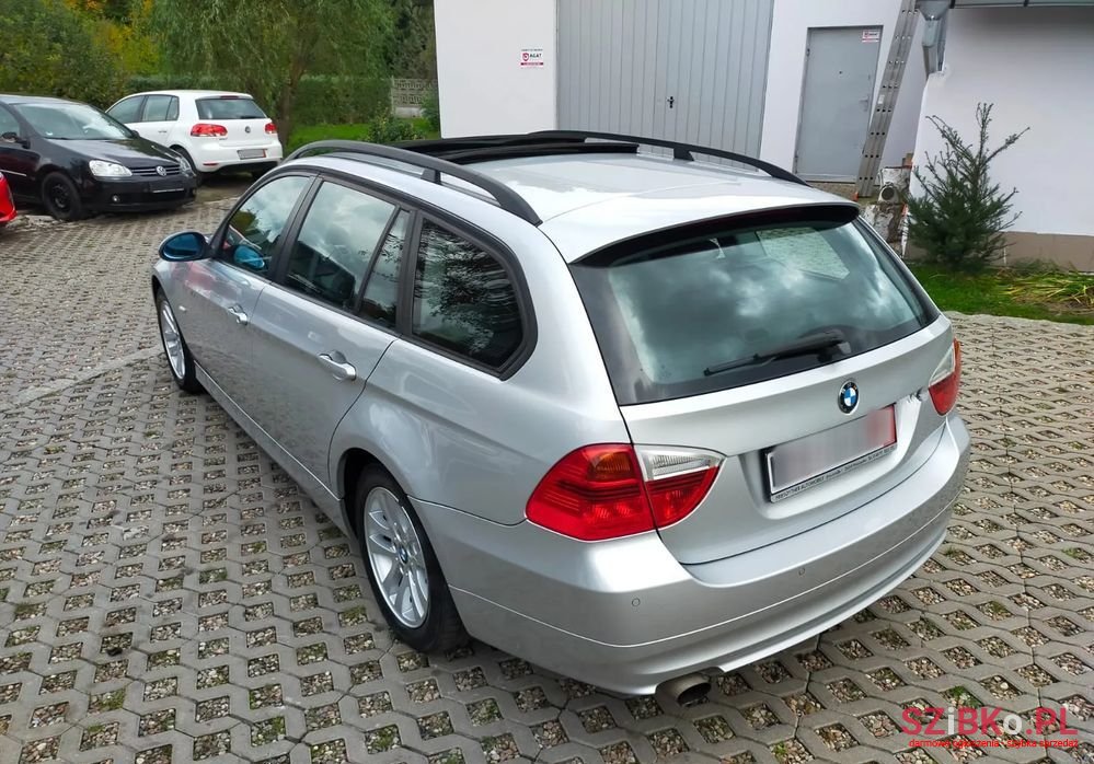 2006' BMW 3 Series 320I photo #1