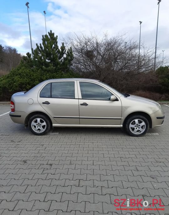 2005' Skoda Fabia photo #2