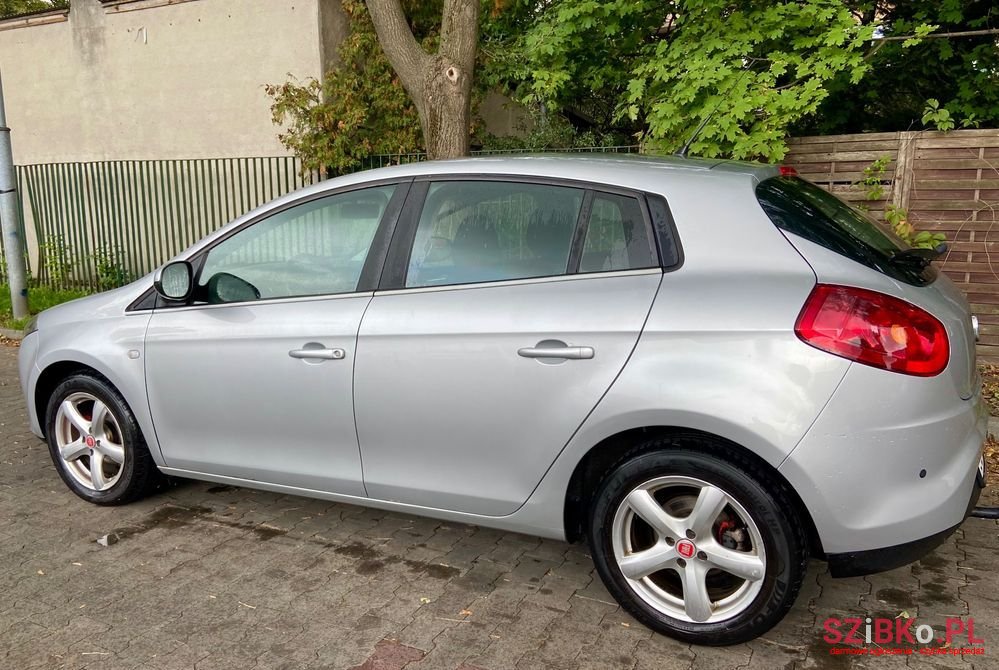 2010' Fiat Bravo 1.4 16V Active photo #3
