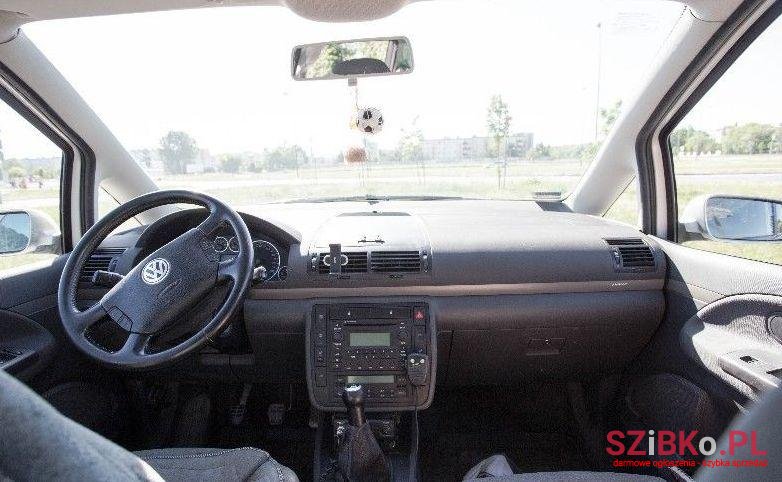 2003' Volkswagen Sharan photo #1