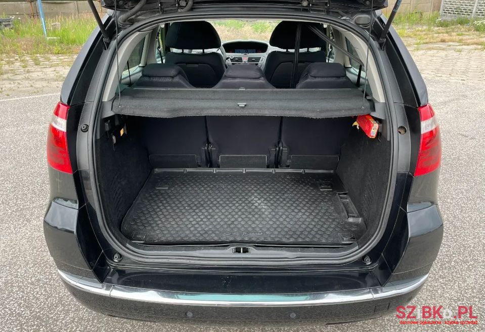 2007' Citroen C4 Picasso photo #6