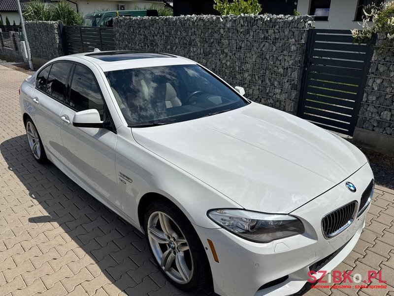 2012' BMW 5 Series 535I Xdrive photo #4