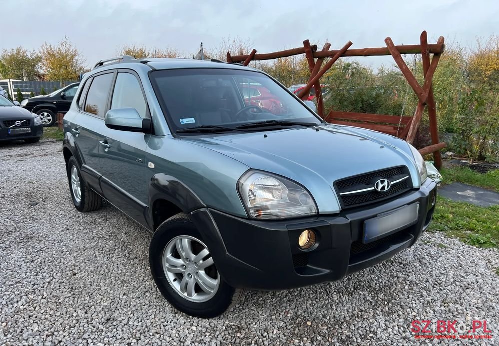 2008' Hyundai Tucson 2.0 Crdi Premium photo #1