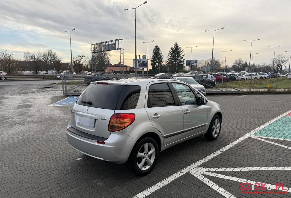 2008' Suzuki SX4 photo #4