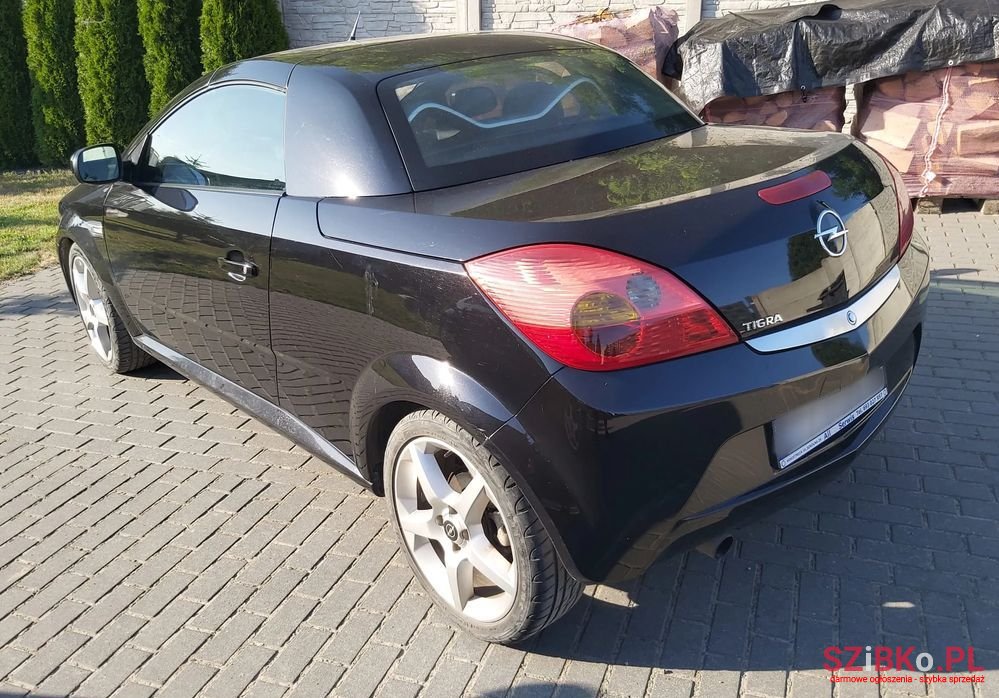 2005' Opel Tigra 1.4 Cosmo photo #3