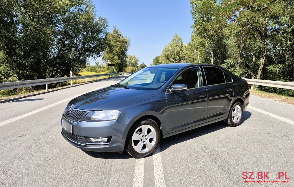 2017' Skoda Rapid 1.0 Tsi Ambition photo #3