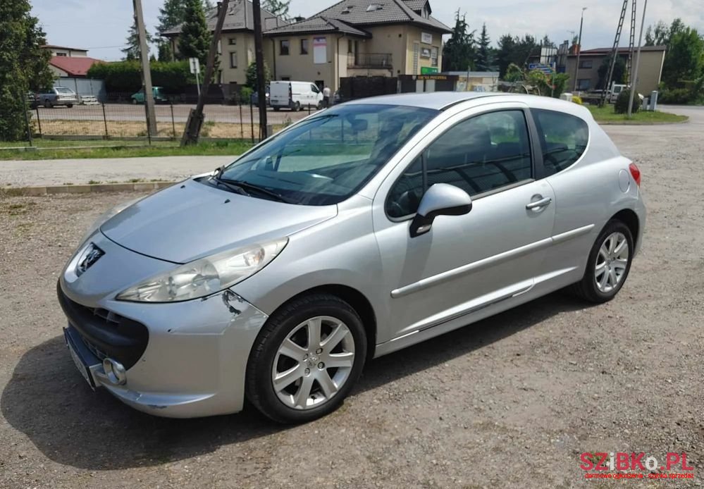 2009' Peugeot 207 photo #6