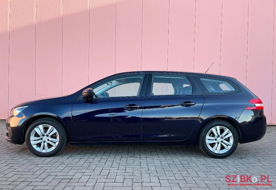 2018' Peugeot 308 photo #2