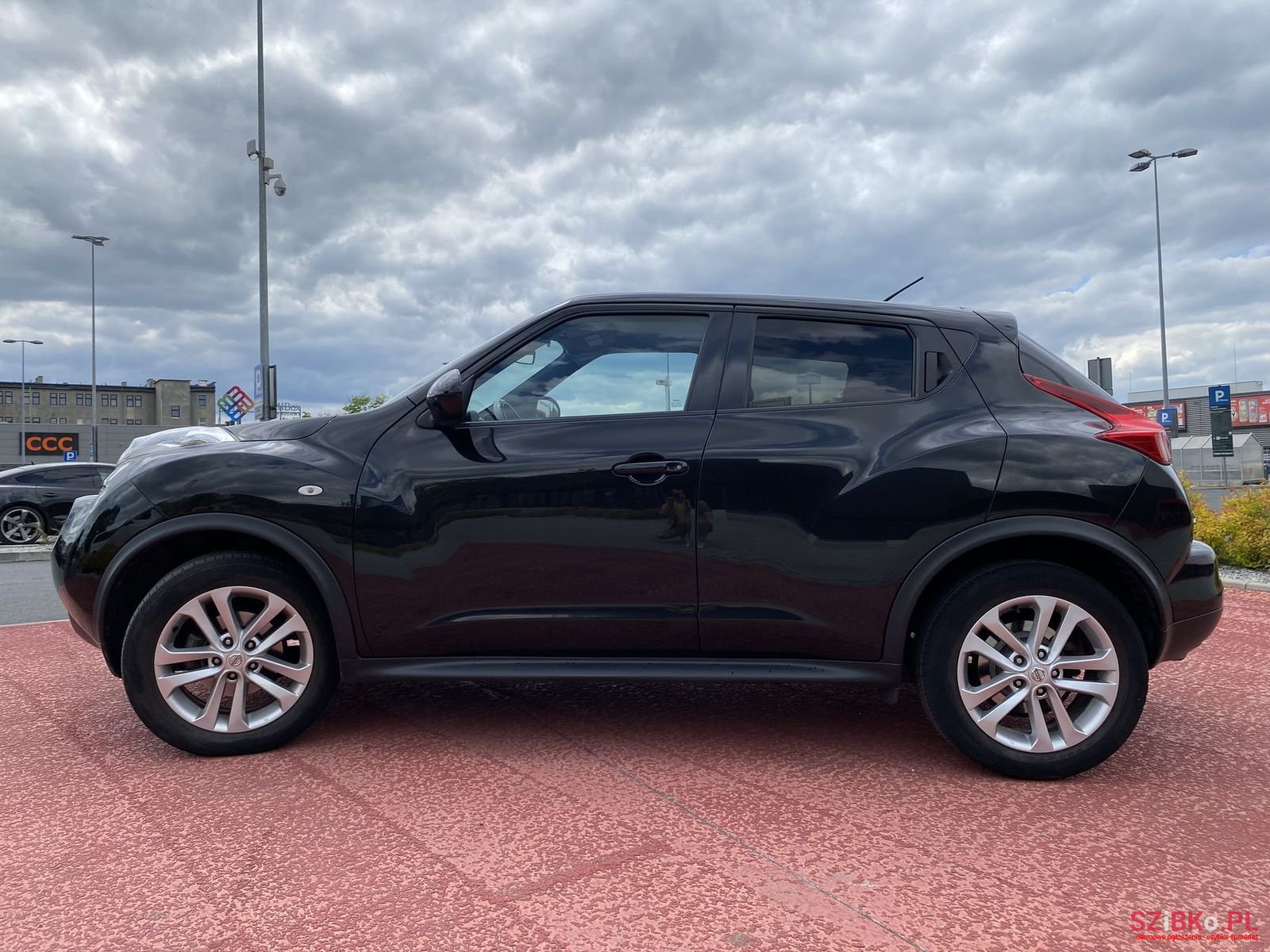 2012' Nissan Juke photo #1