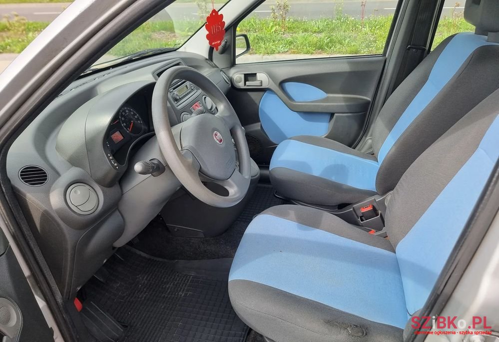 2008' Fiat Panda photo #6