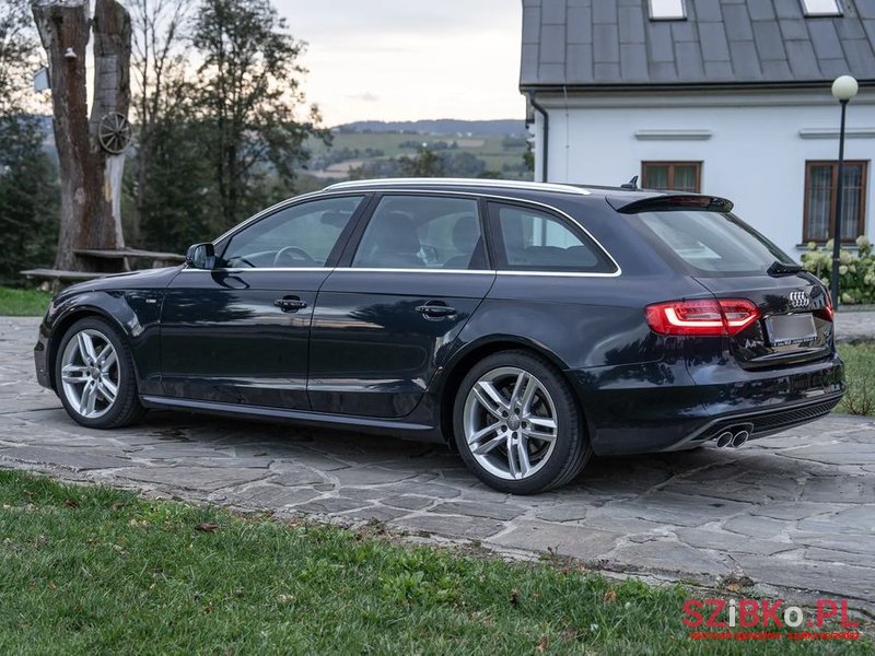 2014' Audi A4 Avant photo #3