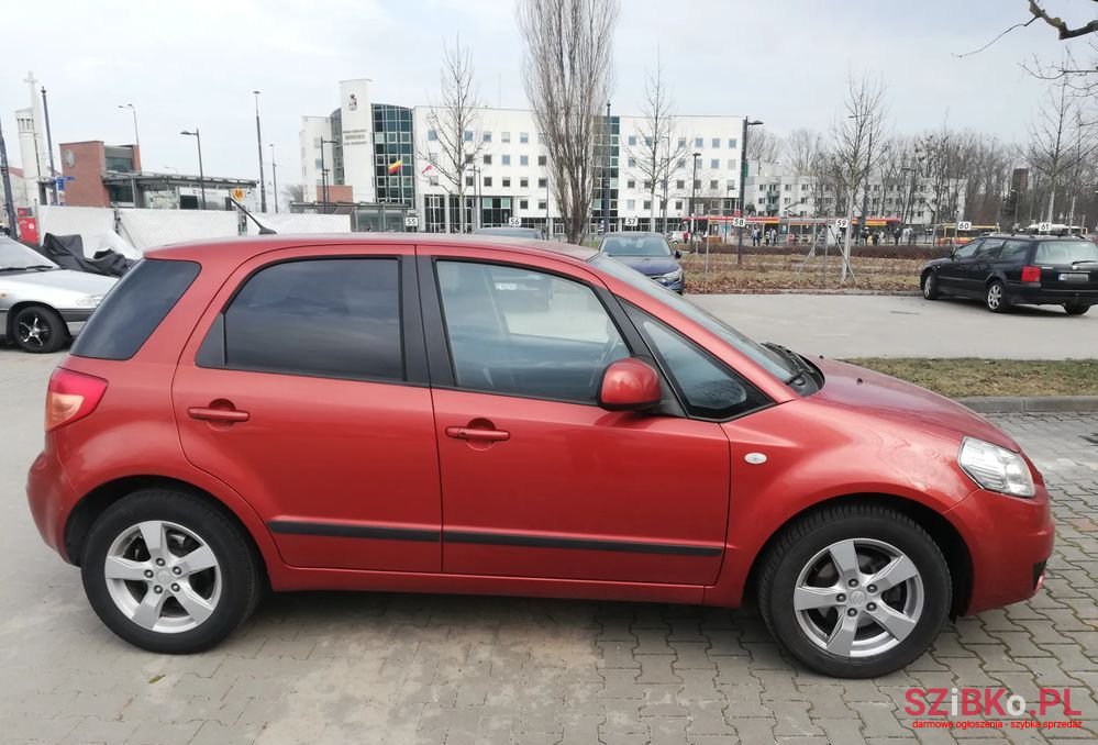2010' Suzuki SX4 1.6 Premium photo #4