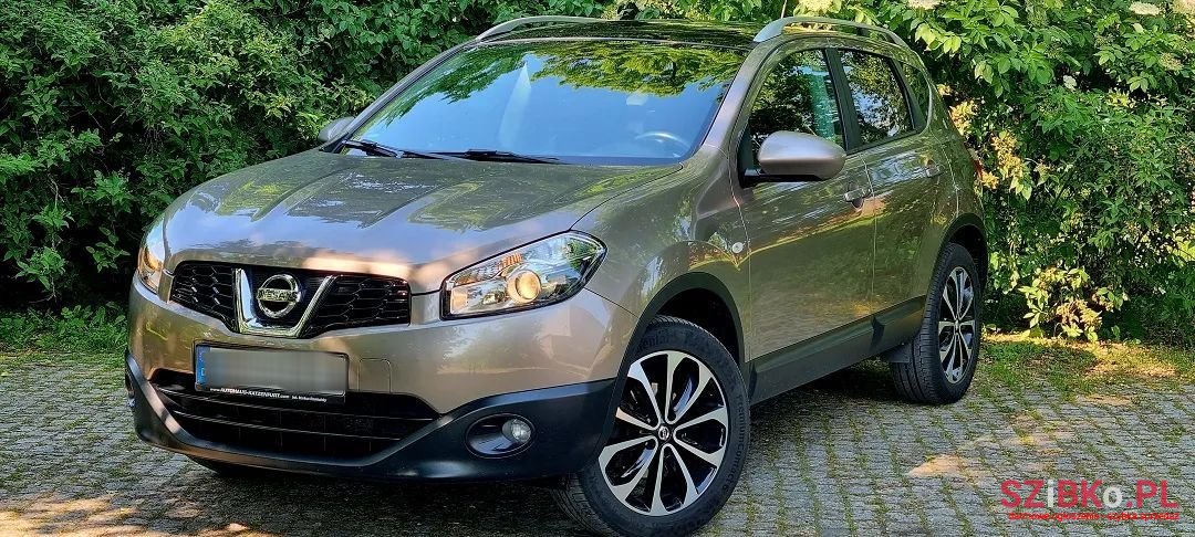 2011' Nissan Qashqai photo #2
