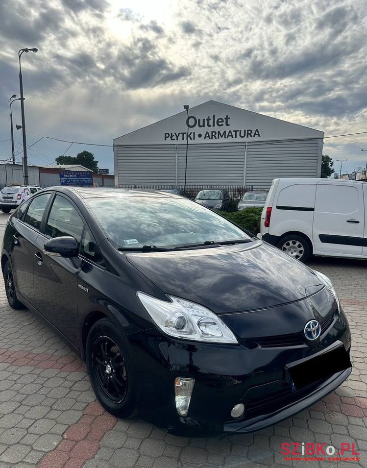 2012' Toyota Prius Comfort photo #6