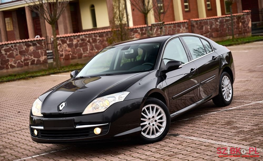 2009' Renault Laguna photo #5