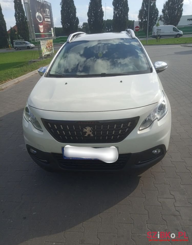2016' Peugeot 2008 photo #1