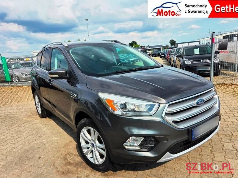 2017' Ford Kuga photo #1
