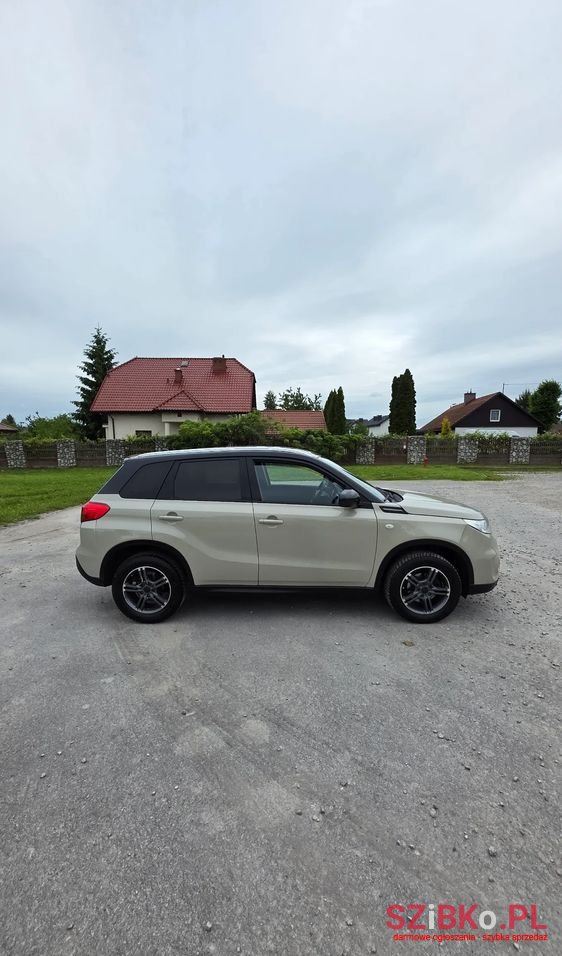 2015' Suzuki Vitara photo #4