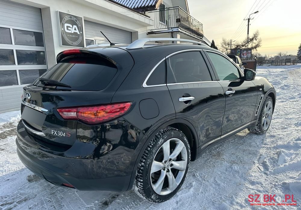 2011' Infiniti FX Fx30D S Premium photo #4