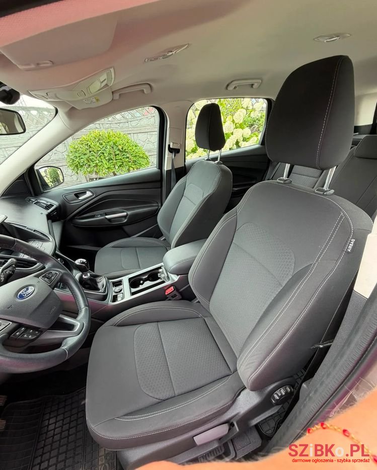 2019' Ford Kuga 1.5 Ecoboost 2X4 Sync photo #3
