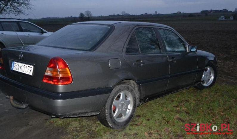 1993' Mercedes-Benz Klasa C photo #2
