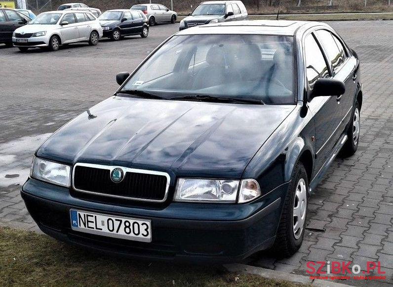 1998' Skoda Octavia photo #2