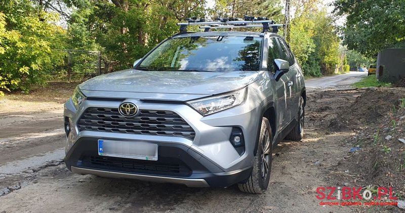 2022' Toyota RAV4 photo #4