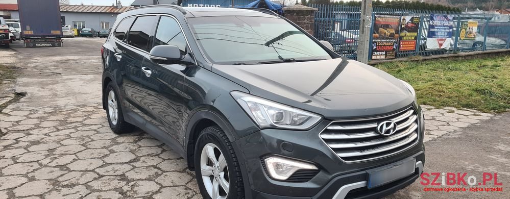 2014' Hyundai Grand Santa Fe photo #2