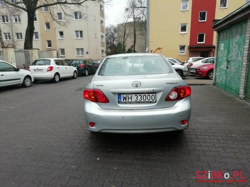 2009' Toyota Corolla photo #5