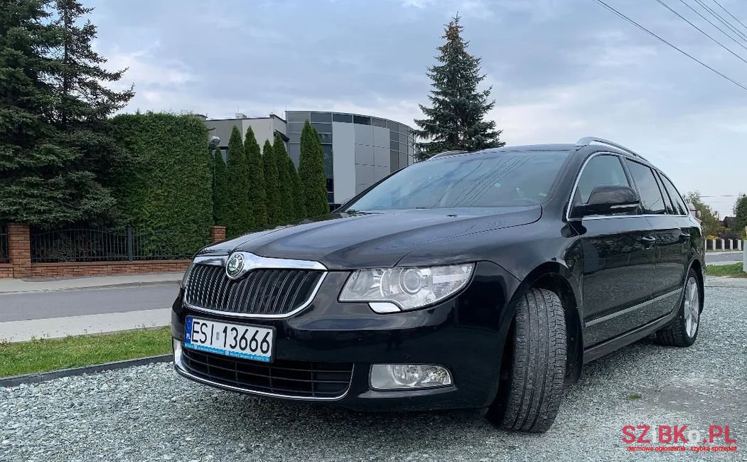 2012' Skoda Superb photo #5