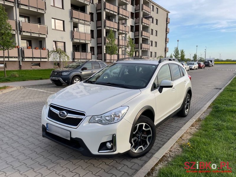 2016' Subaru XV photo #2