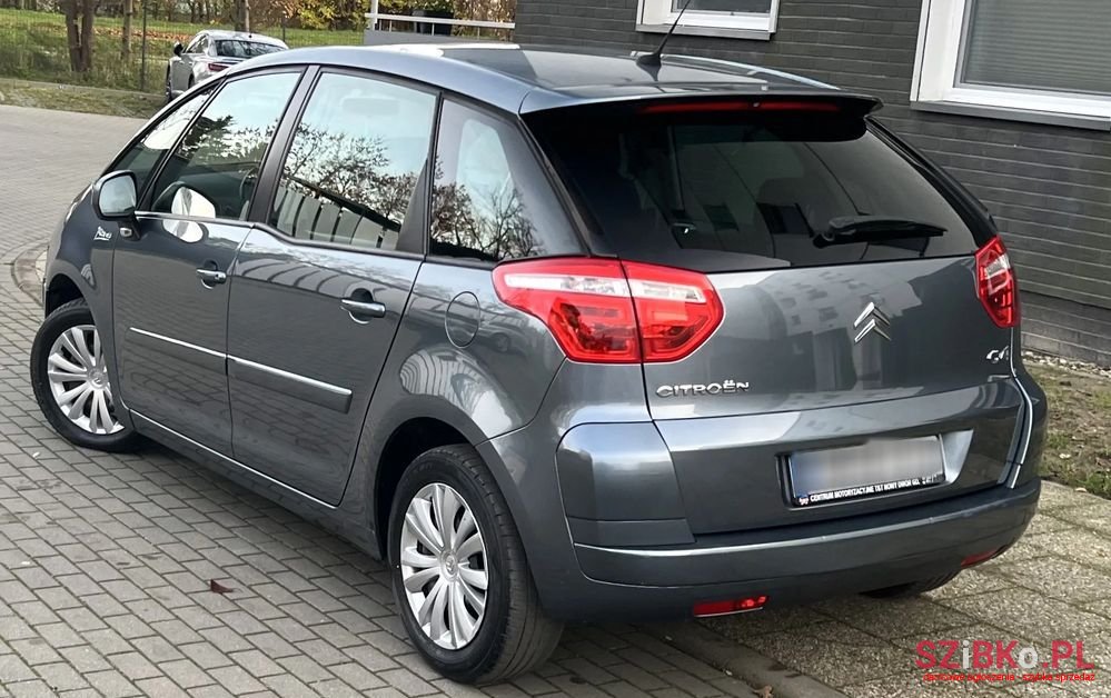 2009' Citroen C4 Picasso photo #2